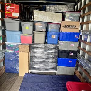 H & H Moving Company, LLC Logo