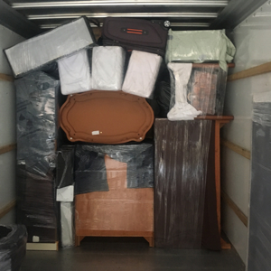 Fuse Movers and Relocations Logo